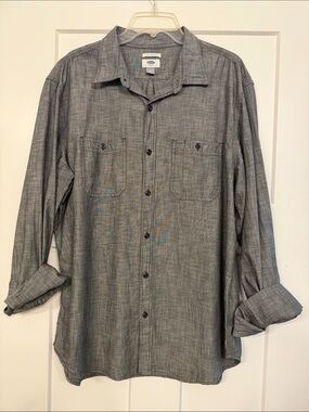 Old Navy Men's Heather Gray Long-Sleeve Button-Down Shirt